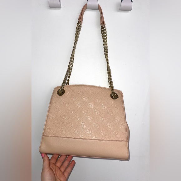 BLUSH & GOLD GUESS PURSE - Picture 3 of 5